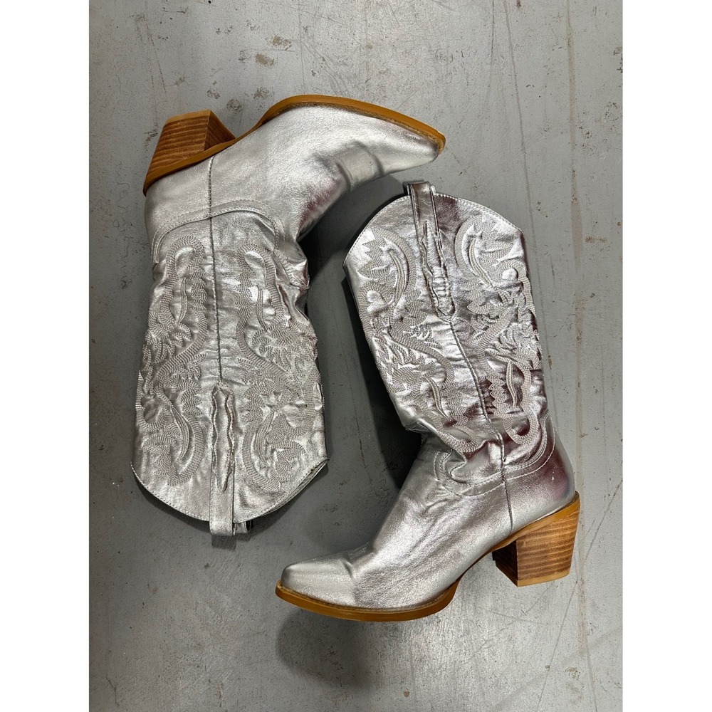 Metallic Silver Western Cowboy Boots with Embroidered Detail and Block Heel